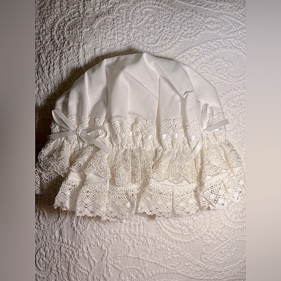 NWT Rococo Classic Lolita Double Layered Lace Ribbon Bonnet in Off-white - Picture 2 of 4